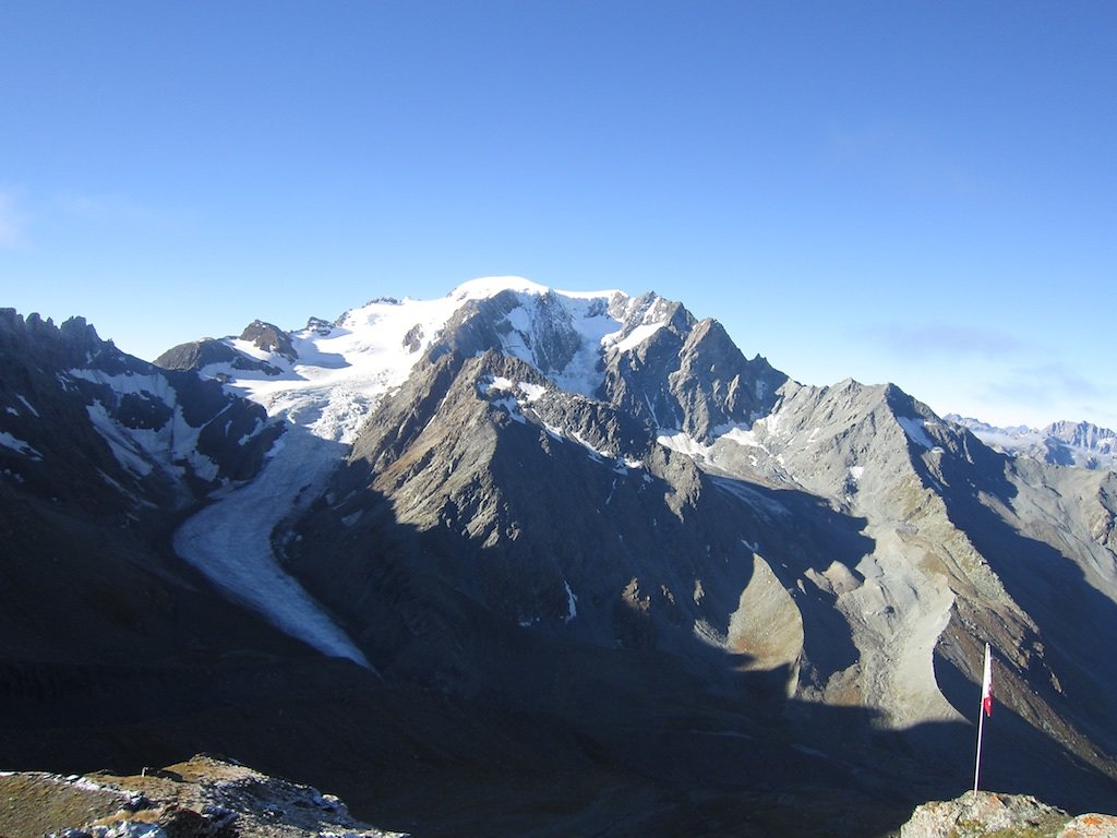 Cabanes Valsorey, Vélan
