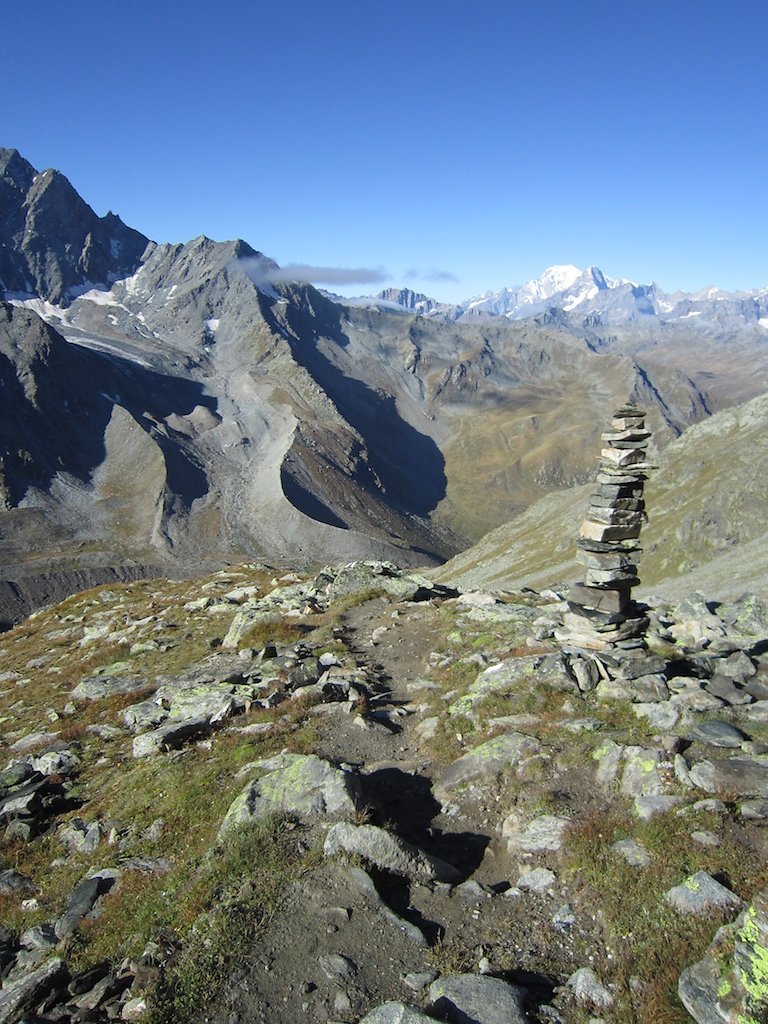 Cabanes Valsorey, Vélan