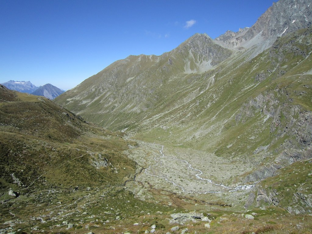 Cabanes Valsorey, Vélan