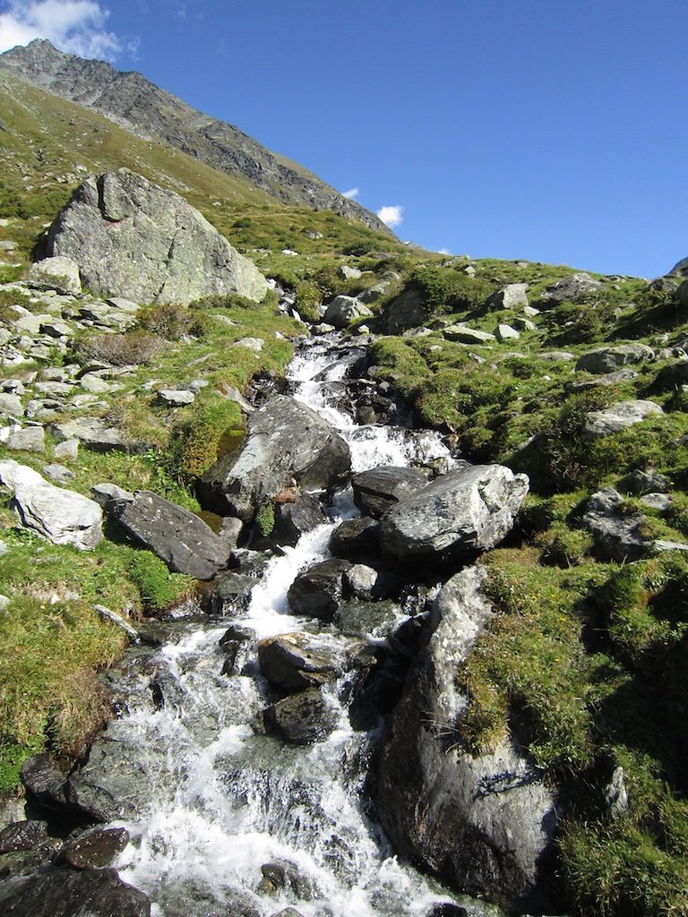 Cabanes Valsorey, Vélan