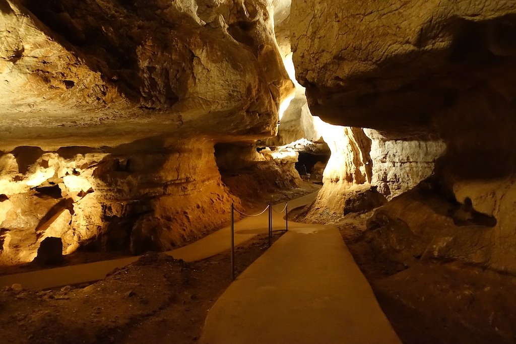 Grotte de Sare