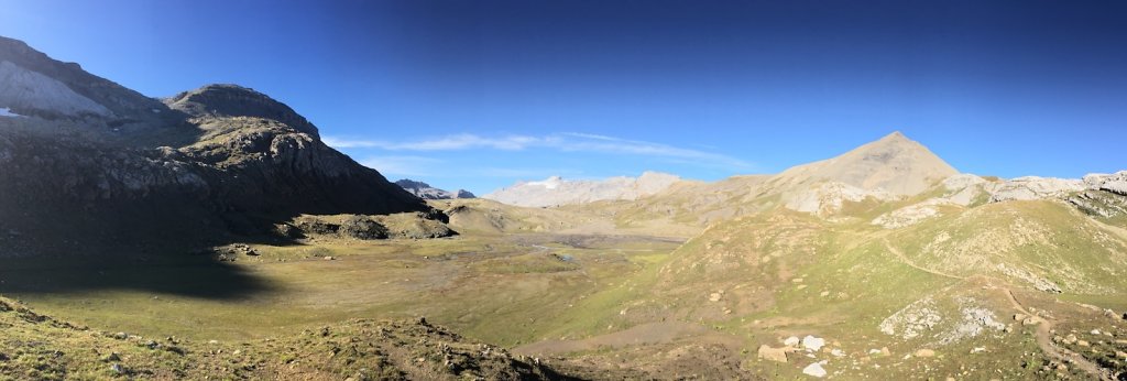 Zeuzier, Armillon, Plan des Roses, Col du Rawyl, Wildstrubelhütte, Lac de Huiton, Mondralèche (12.09.2018)