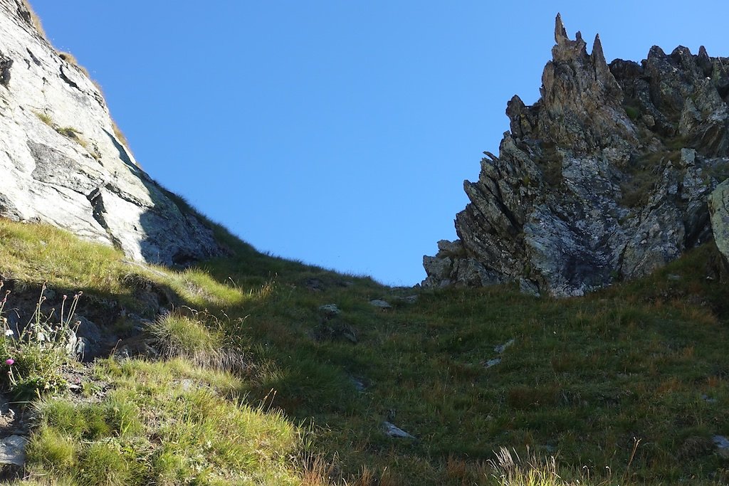 Fionnay, Ecurie du Crêt, Col de Sarshlau, Le Dâ, Col du Bec d'Aigle, Louvie (26.09.2018)