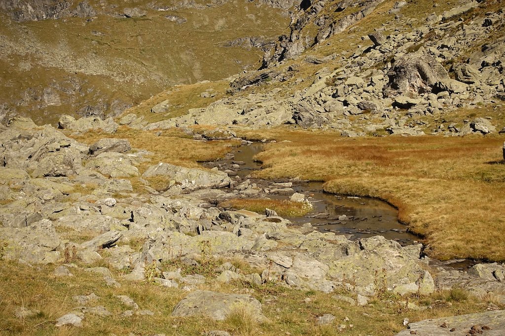 Fionnay, Ecurie du Crêt, Col de Sarshlau, Le Dâ, Col du Bec d'Aigle, Louvie (26.09.2018)